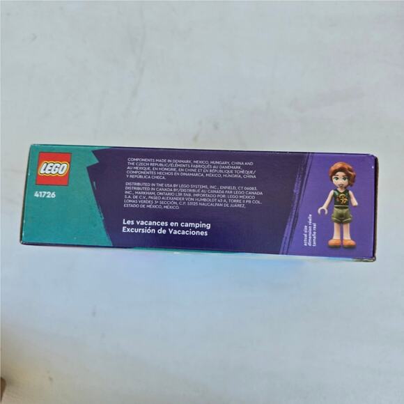 LEGO Friends Holiday Camping Trip (41726) - Picture 4 of 6